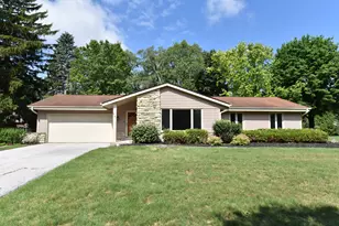 9141 N 60th St, Brown Deer, WI 53223 - Photo 39
