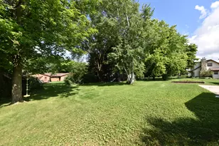 9141 N 60th St, Brown Deer, WI 53223 - Photo 33