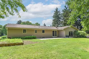 9141 N 60th St, Brown Deer, WI 53223 - Photo 37