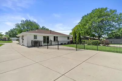 2604 E Dale Ave, Cudahy, WI 53110 - Photo 39