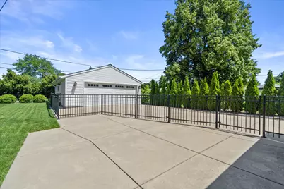 2604 E Dale Ave, Cudahy, WI 53110 - Photo 41
