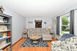 N880 Center St, Ashippun, WI 53036 - Photo 5
