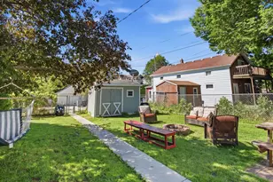 1035 E Potter Ave, Milwaukee, WI 53207 - Photo 27