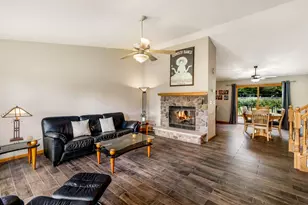 N50W14230 Fairmount Ave, Menomonee Falls, WI 53051 - Photo 3