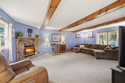 2028  Chapman Dr, Waukesha, WI 53189 - Photo 5