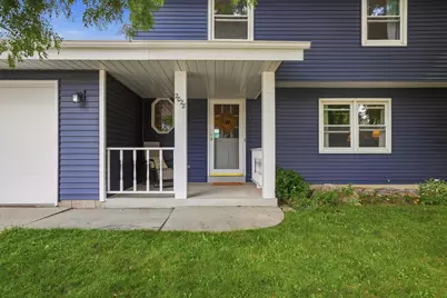 2028  Chapman Dr, Waukesha, WI 53189 - Photo 27