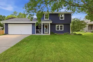 2028 Chapman Dr, Waukesha, WI 53189 - Photo 1