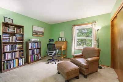 2028  Chapman Dr, Waukesha, WI 53189 - Photo 25