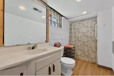1127  Jefferson St, Racine, WI 53404 - Photo 17