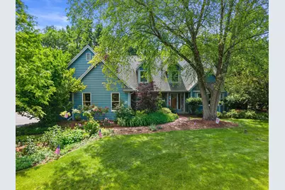 W326S1480  Forest Hills Dr, Genesee, WI 53018 - Photo 3