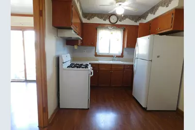 8622 W Villard Ave, Milwaukee, WI 53225 - Photo 3