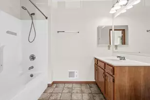 7972 N 107th St, Milwaukee, WI 53224 - Photo 21
