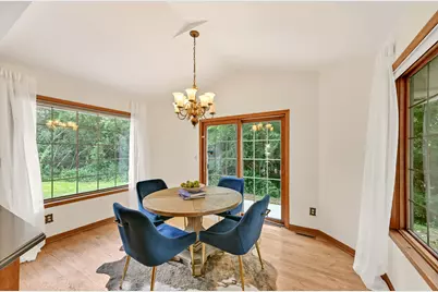 14285 W North Oak Blvd, New Berlin, WI 53151 - Photo 13