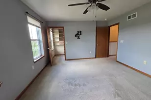 616 Hunter Oaks Blvd, Watertown, WI 53094 - Photo 11