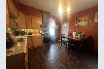 1120 S 32nd St, Milwaukee, WI 53215 - Photo 7