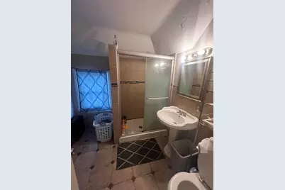 1120 S 32nd St, Milwaukee, WI 53215 - Photo 13