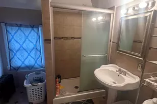 1120 S 32nd St, Milwaukee, WI 53215 - Photo 13