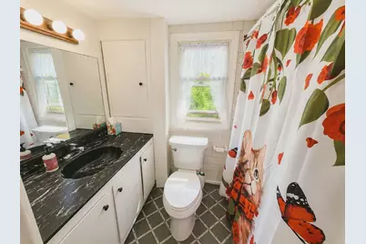3908  Valley Rd, Racine, WI 53405 - Photo 11
