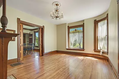 215 S Washington St, Elkhorn, WI 53121 - Photo 15