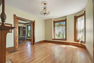 215 S Washington St, Elkhorn, WI 53121 - Photo 15
