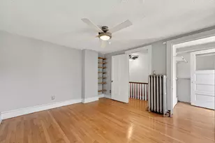 1463 N Franklin Pl, Milwaukee, WI 53202 - Photo 21