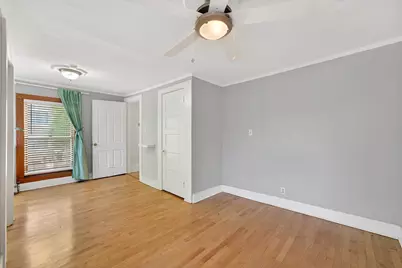 1463 N Franklin Pl, Milwaukee, WI 53202 - Photo 19