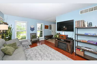 10115  69th St, Kenosha, WI 53142 - Photo 5