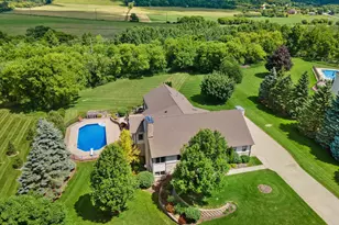 S25W29272 Cambrian Ridge, Genesee, WI 53188 - Photo 57