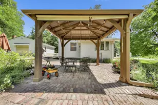 4135 S Racine Ave, New Berlin, WI 53146 - Photo 31