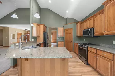 W171N5517  Autumn View Ln, Menomonee Falls, WI 53051 - Photo 7