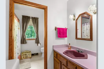 3418 W Twin Ln, Kossuth, WI 54241 - Photo 11