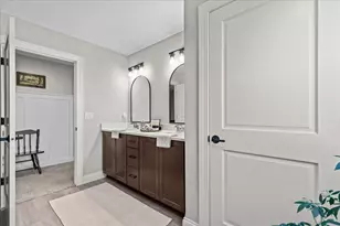 2900 Loretta Ln, Barton, WI 53090 - Photo 35