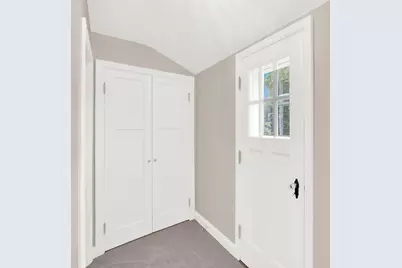 2929 S Ellen St, Milwaukee, WI 53207 - Photo 19