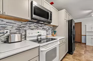 320 E Washington St, Slinger, WI 53086 - Photo 17