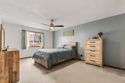 320 E Washington St #4, Slinger, WI 53086 - Photo 19