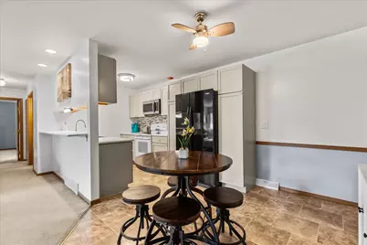 320 E Washington St #4, Slinger, WI 53086 - Photo 7