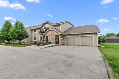 320 E Washington St #4, Slinger, WI 53086 - Photo 39