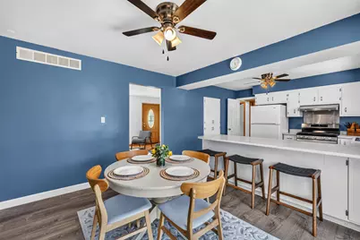 1616 S 167th St, New Berlin, WI 53151 - Photo 13