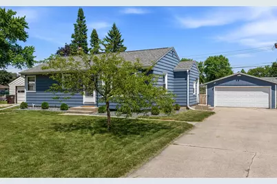1616 S 167th St, New Berlin, WI 53151 - Photo 31