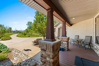 5317 S 10th St, Manitowoc, WI 54220 - Photo 13