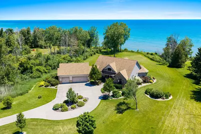 5317 S 10th St, Manitowoc, WI 54220 - Photo 39