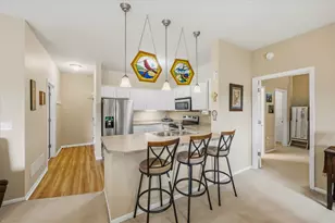 1724 New Port Vista Dr, Port Washington, WI 53024 - Photo 9