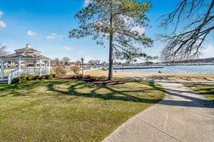 269 Fontana Blvd, Fontana, WI 53125 - Photo 23