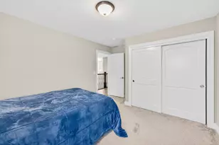 3128 W Hidden Oaks Dr, Franklin, WI 53132 - Photo 25