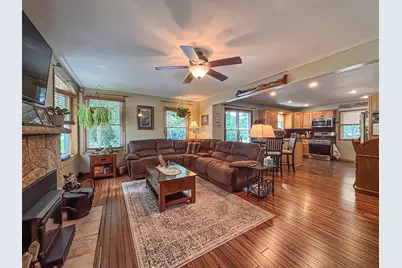 833 S 119th St, West Allis, WI 53214 - Photo 7