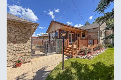833 S 119th St, West Allis, WI 53214 - Photo 5