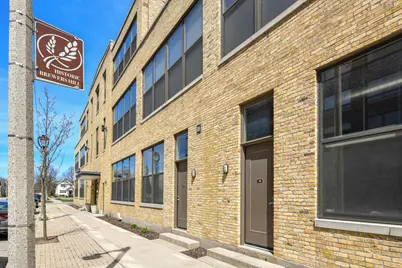 1924 N Hubbard St #305, Milwaukee, WI 53212 - Photo 35