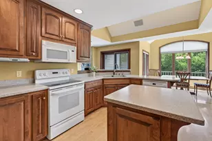 1475 Cedarton Pkwy, Cedarburg, WI 53024 - Photo 11