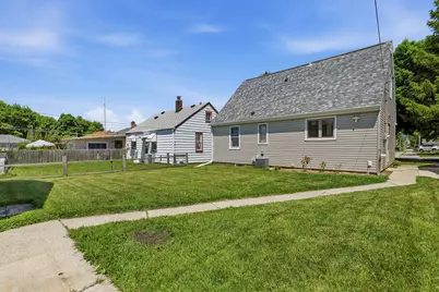 1615  Ashland Ave, Sheboygan, WI 53081 - Photo 31