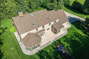 5623 River Hills Rd, Racine, WI 53402 - Photo 7